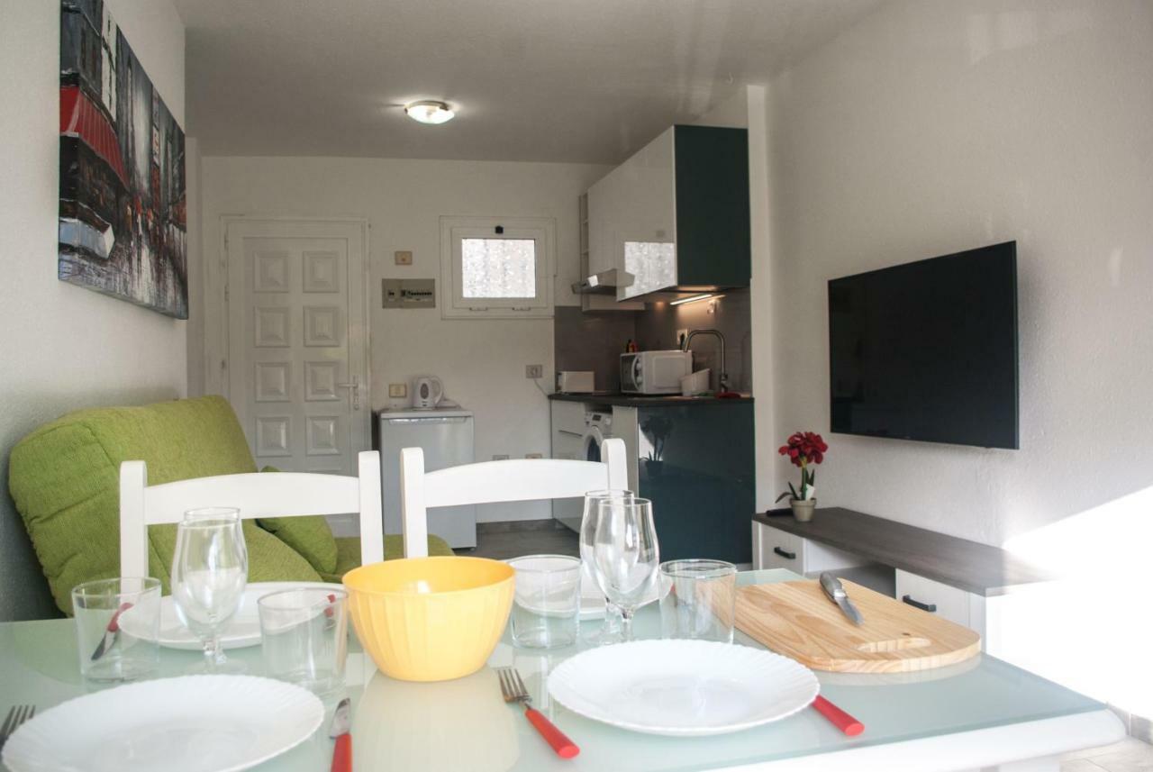 Sunny Centrical Apartment In Los Amigos Caleta De Fuste Exterior photo